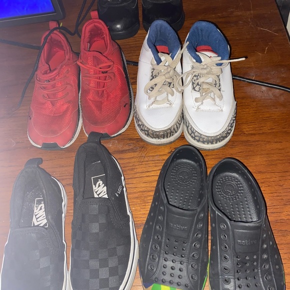 lot of boys shoes all 5 pairs - Picture 2 of 9